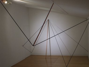 Rob Gardiner, Spatial Drawing, 2010, (installation detail) bungee cord, tape, paint, shadows, silver tape, wooden pole, screw hooks.