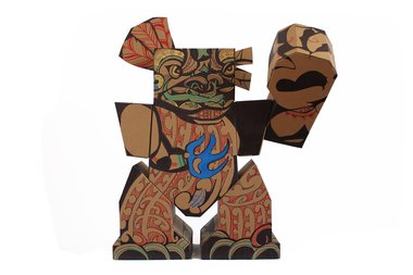 Rewiti Arapere, Te Aitanga-a-tiki, 2013, cardboard, permanent marker, paint marker, 1000 x 1000 x 500mm; image courtesy of the artist
